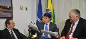 1027744-270616laudo01519