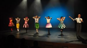 vila_tarsila_2_b-672x372