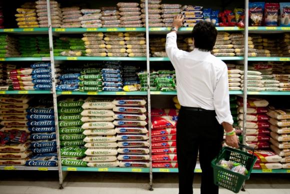 Índice de Preços ao Consumidor - Classe 1, que mede a variação dos preços da cesta de compras para famílias com renda até 2,5 salários mínimos, registrou inflação de 0,57% em junhoMarcelo Camargo/Agência Brasil